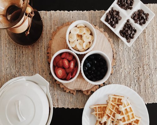 Simple home breakfast setup before a workday